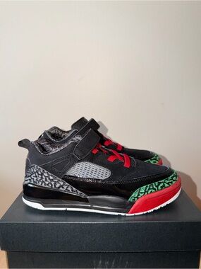 Air Jordan Spizike Low PS Black Varsity Red FQ3951-060 Size 3Y